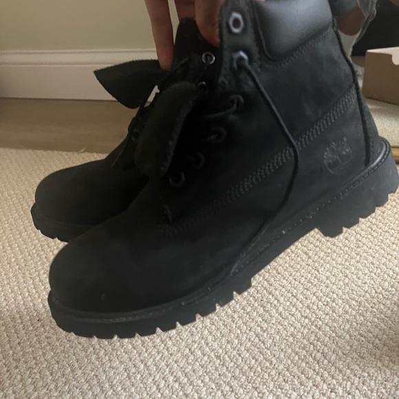 Timberland Classic Black Leather Boots